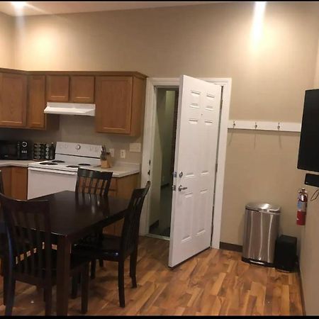 ברלינגטון Jefferson Street Loft 20 Day Minimum Stay מראה חיצוני תמונה